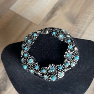 Vintage Lisner bracelet